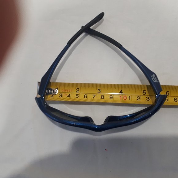 Sunglasses Cold Sucks - blue frame and black tinted lens - Picture 5 of 7